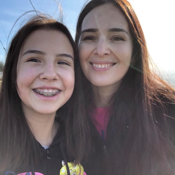 Meet your Posher, Michelle - Picture 1 of 1